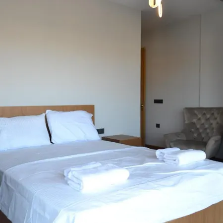 Villa Ayayorgi Süper Lüks Havuzlu Çeşme