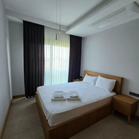 Villa Ayayorgi Sueper Lueks Havuzlu Çeşme